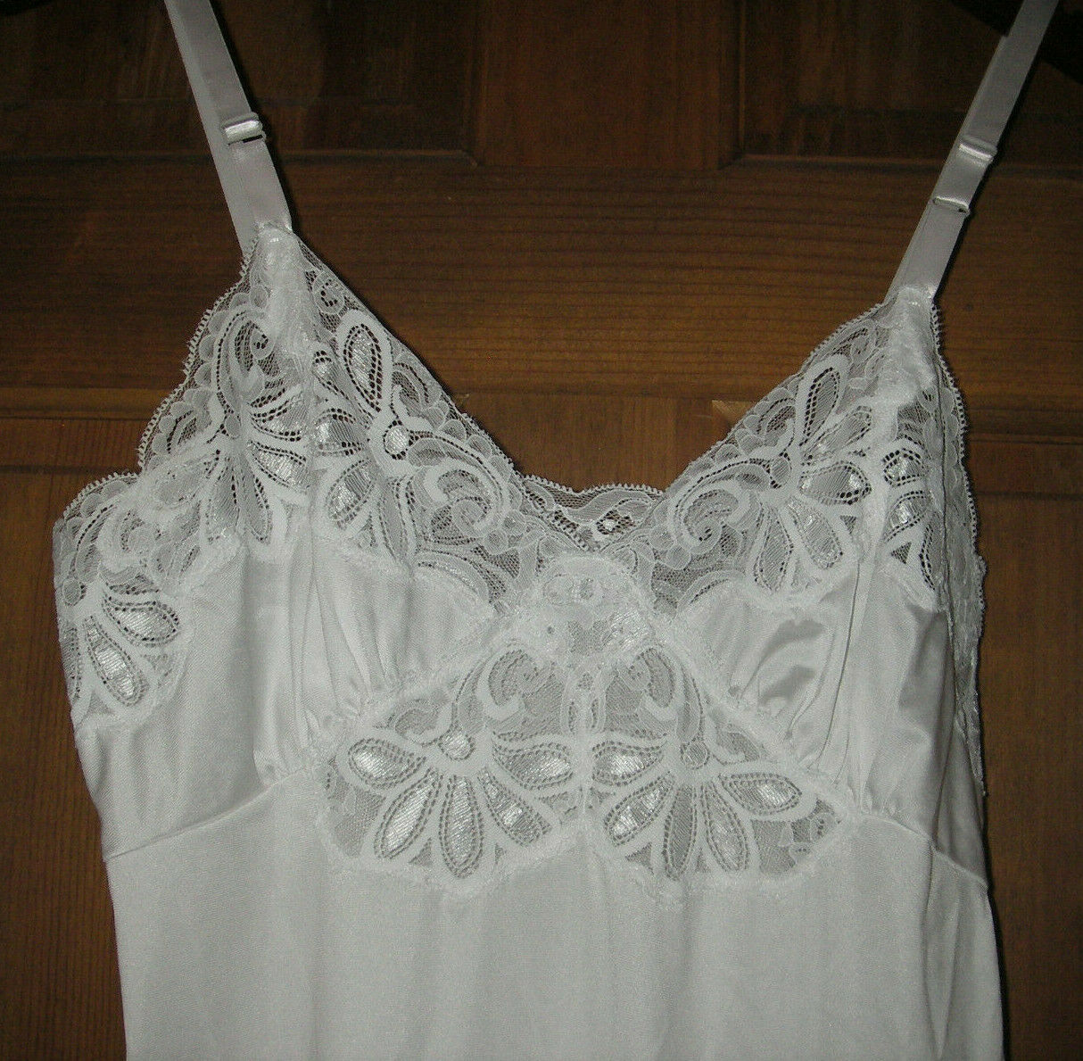 Vintage 1980s Shadowline Nylon White Floral Lace Full Slip Size 34 Made ...